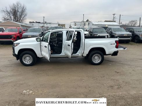 Used 2025 Chevrolet Colorado W/T image 21