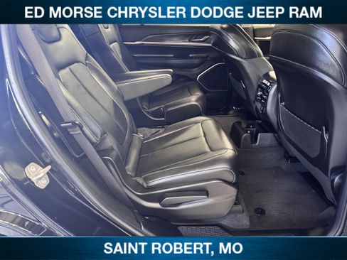 Used 2022 Jeep Grand Cherokee L Limited image 31