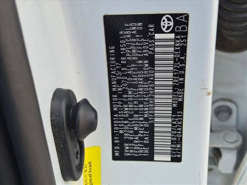 Used 2017 Toyota Corolla XLE FWD image 15