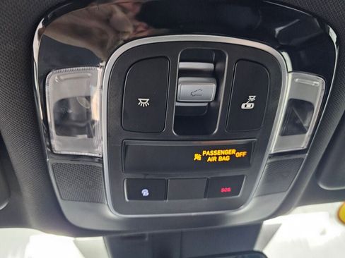 Used 2022 Hyundai Santa Cruz Limited AWD/4WD image 19
