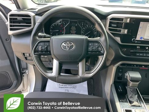Used 2022 Toyota Tundra SR5 w/ SR5 Convenience Package AWD/4WD image 21