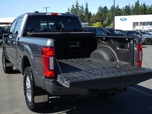 Used 2022 Ford F350 Platinum AWD/4WD image 29