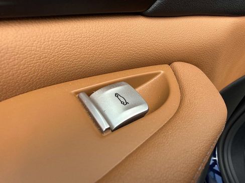 Used 2023 BMW X7 xDrive40i image 25