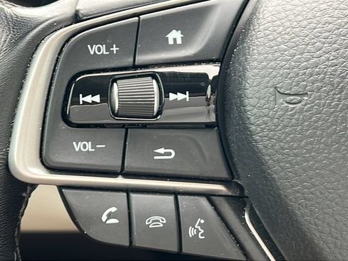 Used 2022 Honda Accord EX-L image 29