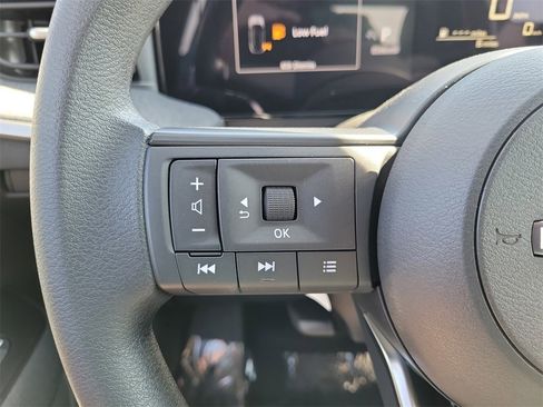 New 2026 Nissan Kicks S image 8