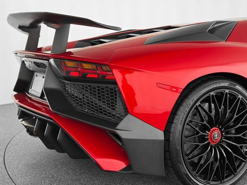 Used 2016 Lamborghini Aventador LP 750-4 Superveloce image 50