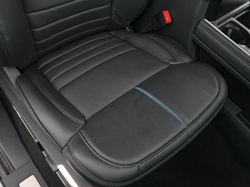 New 2026 Ford F250 Platinum image 26