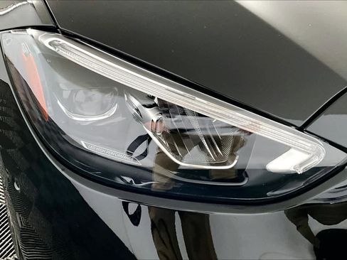 Used 2025 Mercedes-Benz C 300 4MATIC Sedan image 26