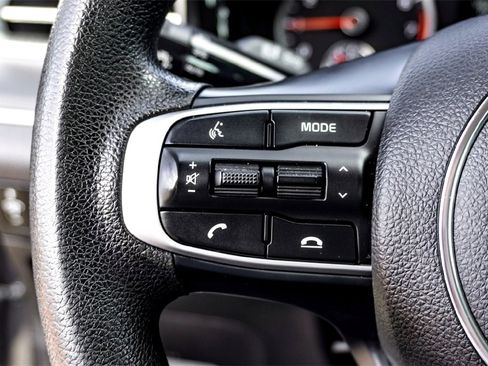 Used 2023 Kia K5 LXS image 18