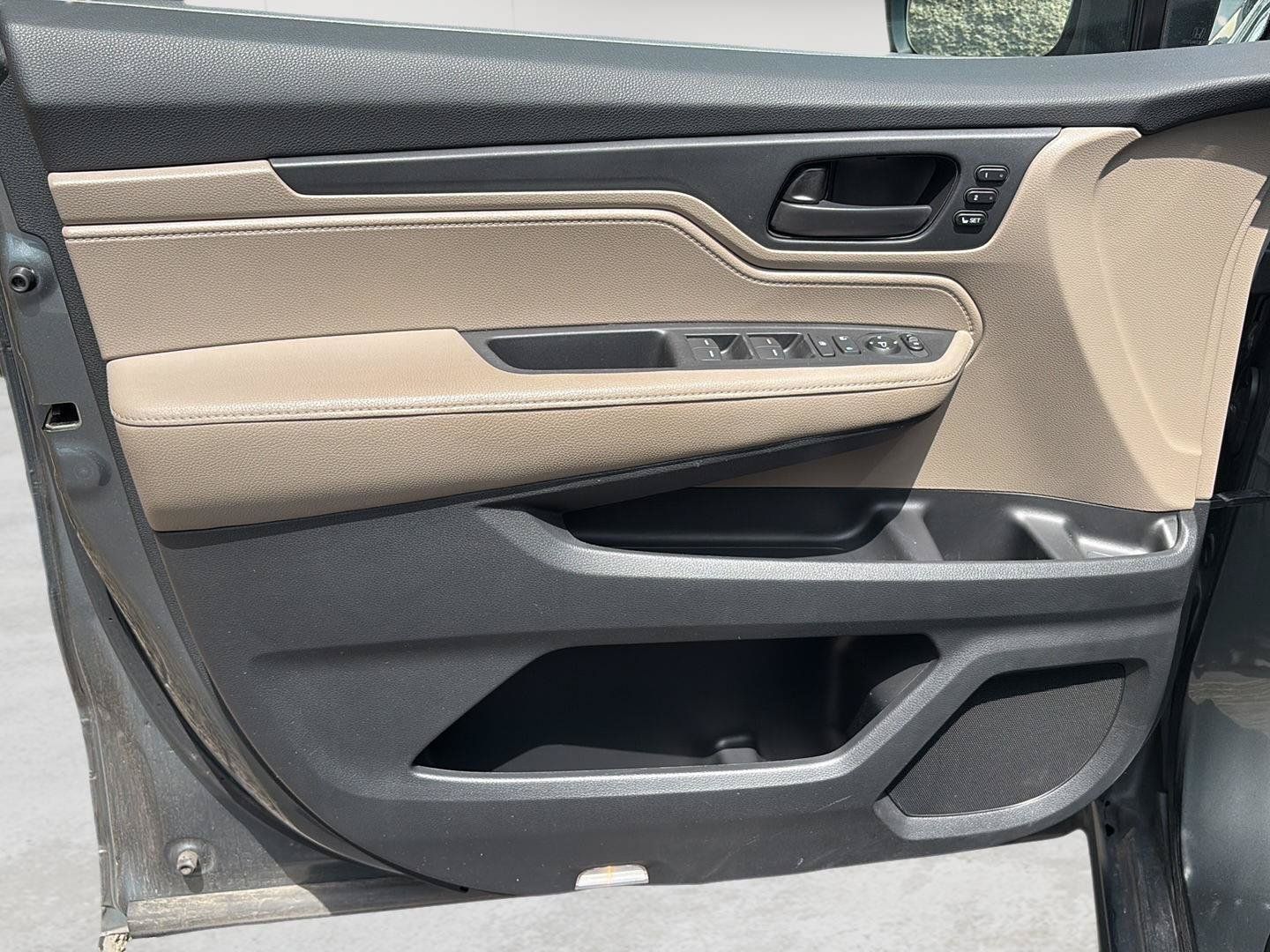 Used 2018 Honda Odyssey EX-L image 4