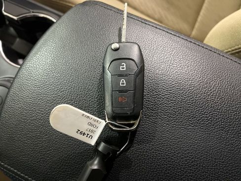 Used 2017 Ford Explorer 4WD image 31