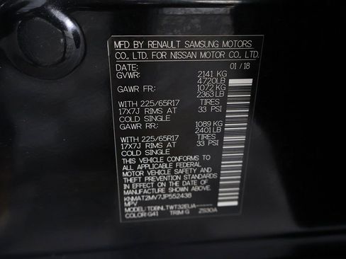 Used 2018 Nissan Rogue SV w/ Premium Package image 54