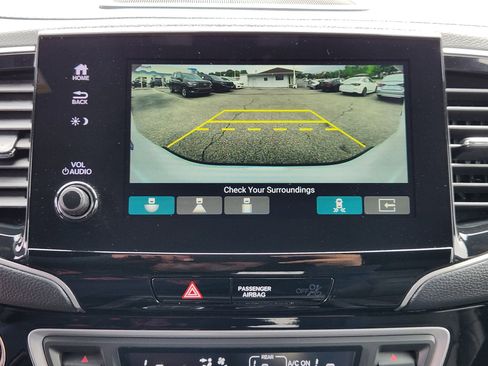 Certified 2024 Honda Passport Black Edition image 14
