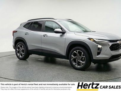 Used 2025 Chevrolet Trax LT