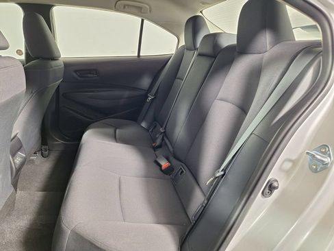 Used 2025 Toyota Corolla LE FWD image 21