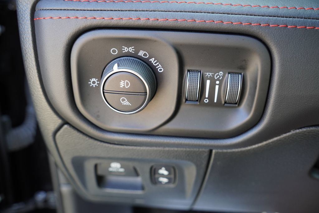 Used 2024 RAM 1500 TRX w/ TRX Level 2 Equipment Group AWD/4WD image 28