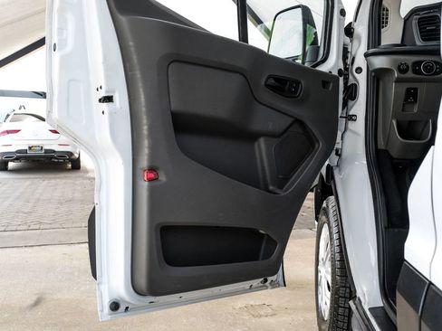 Used 2021 Ford Transit 350 XLT RWD image 45