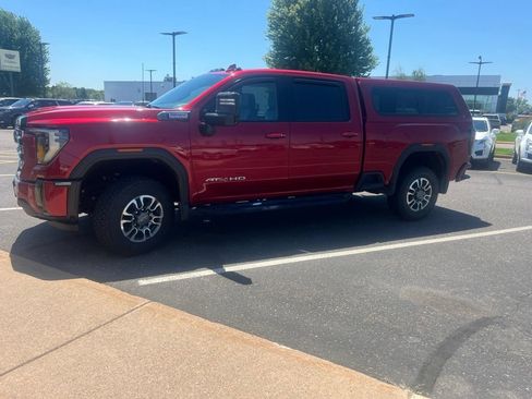 Certified 2024 GMC Sierra 2500 AT4 w/ AT4 Preferred Package AWD/4WD image 1