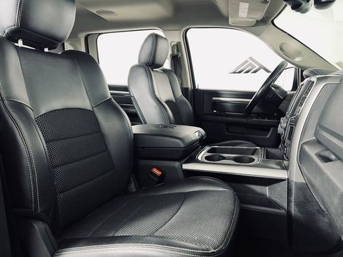 Used 2018 RAM 1500 Sport w/ Sport Premium Group image 16