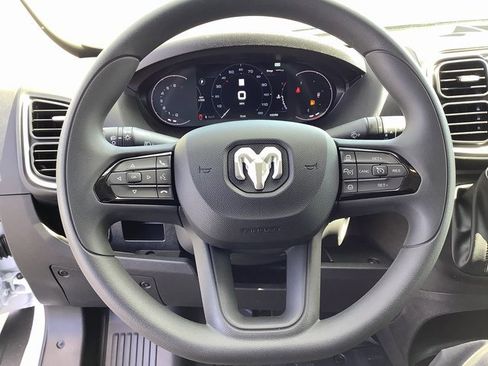 New 2026 RAM ProMaster 2500 w/ Quick Order Package 22G SLT image 11