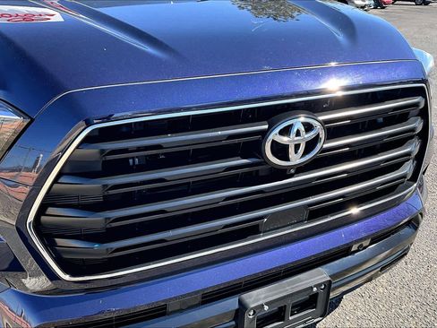 Used 2025 Toyota Sequoia Limited w/ Tow Technology Package image 31