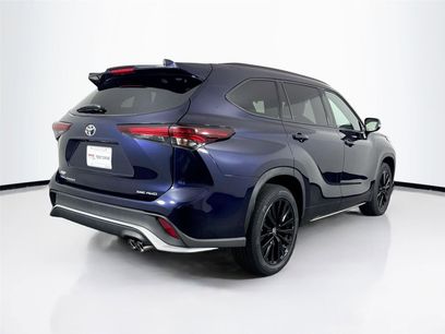 Certified 2025 Toyota Highlander XSE