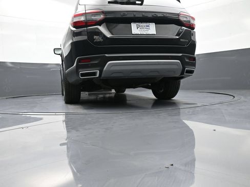Certified 2023 Honda Pilot Touring image 33