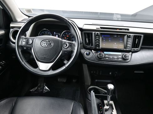 Certified 2018 Toyota RAV4 Limited image 20