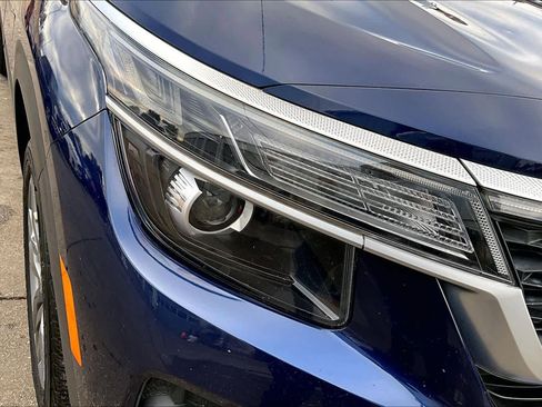 Used 2021 Kia Seltos S image 26