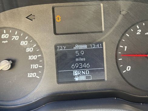 Used 2019 Mercedes-Benz Sprinter 144 image 21