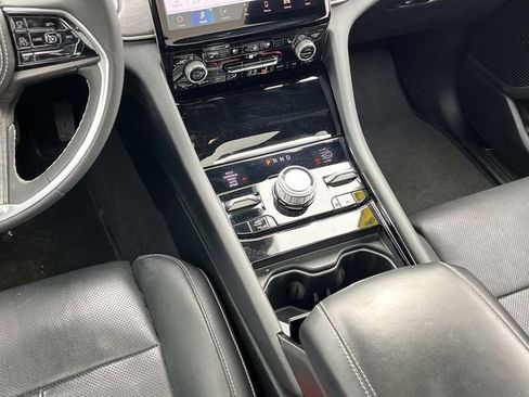 Used 2023 Jeep Grand Cherokee Overland w/ Luxury Tech Group IV image 14