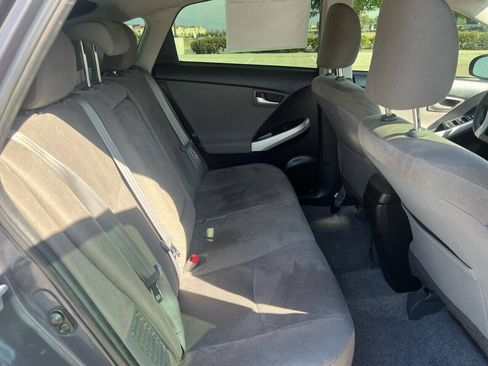 Used 2015 Toyota Prius Two FWD image 15