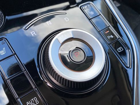 New 2026 Kia Niro Wind FWD image 19