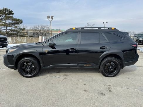 Used 2024 Subaru Outback Wilderness image 11