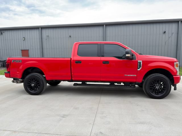 Used 2022 Ford F250 XLT w/ Black Appearance Package AWD/4WD image 8