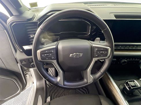 Used 2022 Chevrolet Silverado 1500 RST image 10