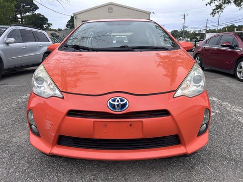 Used 2013 Toyota Prius C Two image 3