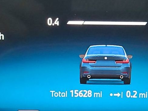 Used 2025 BMW 330i Sedan image 40