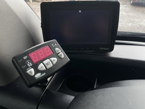 Used 2008 Dodge Sprinter 3500 w/ Window Group Iv Fixed Glass image 35