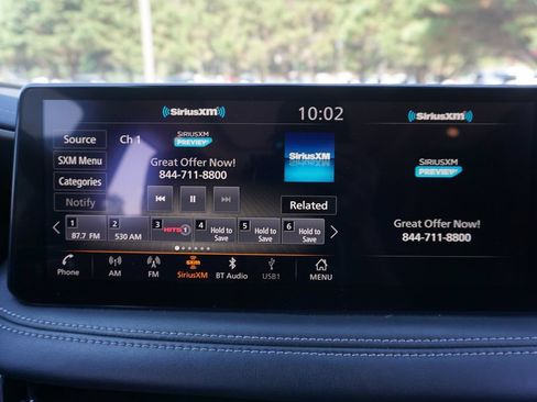 Used 2023 INFINITI QX60 Luxe w/ Performance Audio Package FWD image 11