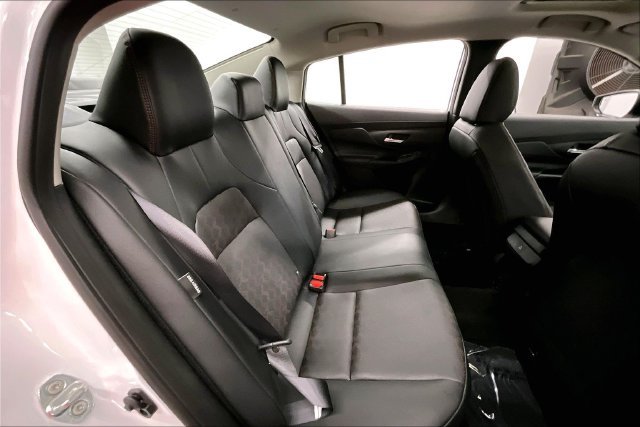 New 2027 Nissan Sentra SR FWD image 36