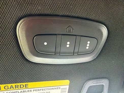 Used 2023 Jeep Grand Cherokee L Summit w/ Luxury Tech Group V AWD/4WD image 36