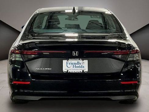 Used 2023 Honda Accord EX image 5