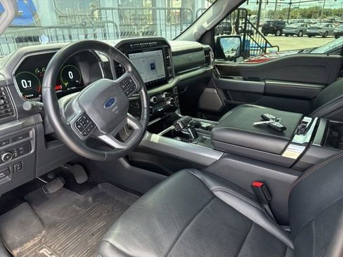 Used 2022 Ford F150 Lariat AWD/4WD image 6