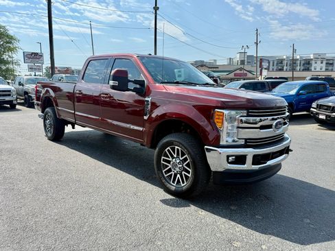 Used 2017 Ford F350 Lariat w/ Lariat Ultimate Package AWD/4WD image 7