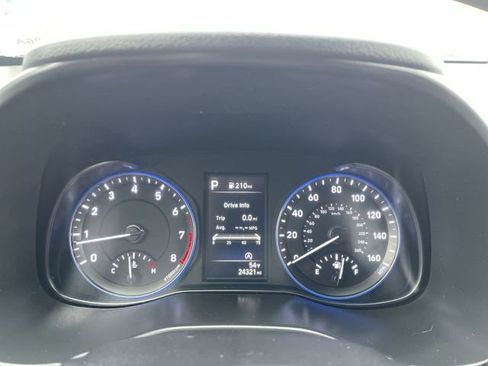 Used 2023 Hyundai Kona SEL AWD/4WD image 12