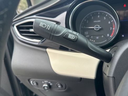 Used 2021 Buick Encore GX Preferred w/ Sport Touring Package image 13