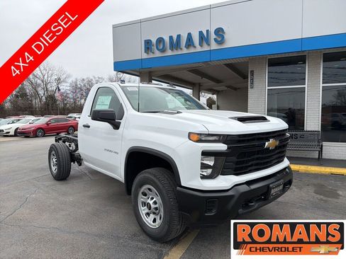 New 2026 Chevrolet Silverado 3500 W/T w/ WT Convenience Package AWD/4WD image 1