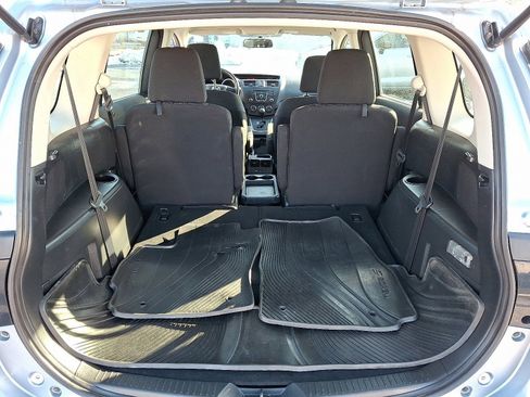 Used 2012 MAZDA MAZDA5 Sport image 28