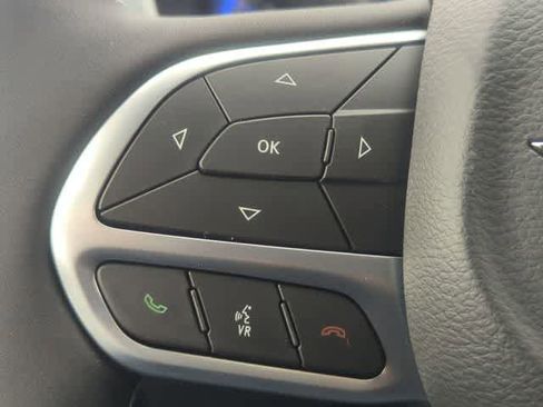 New 2026 Chrysler Pacifica Limited image 24